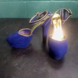 Candies blue faux suede platform heels